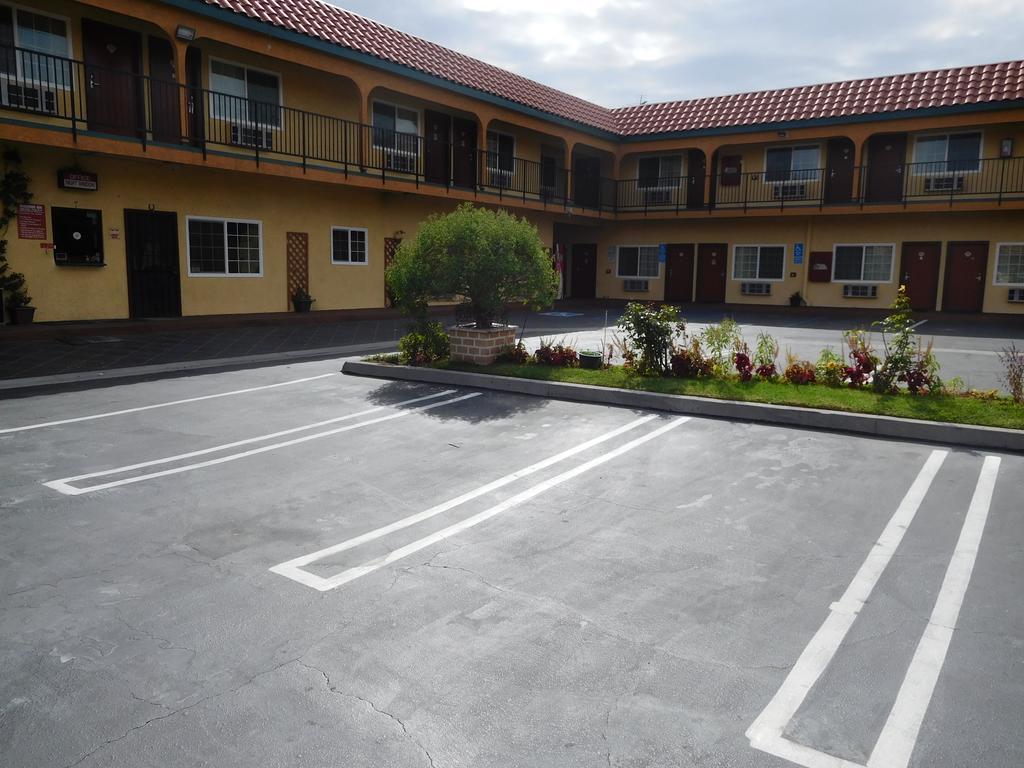 Diamond Inn Inglewood Exterior photo